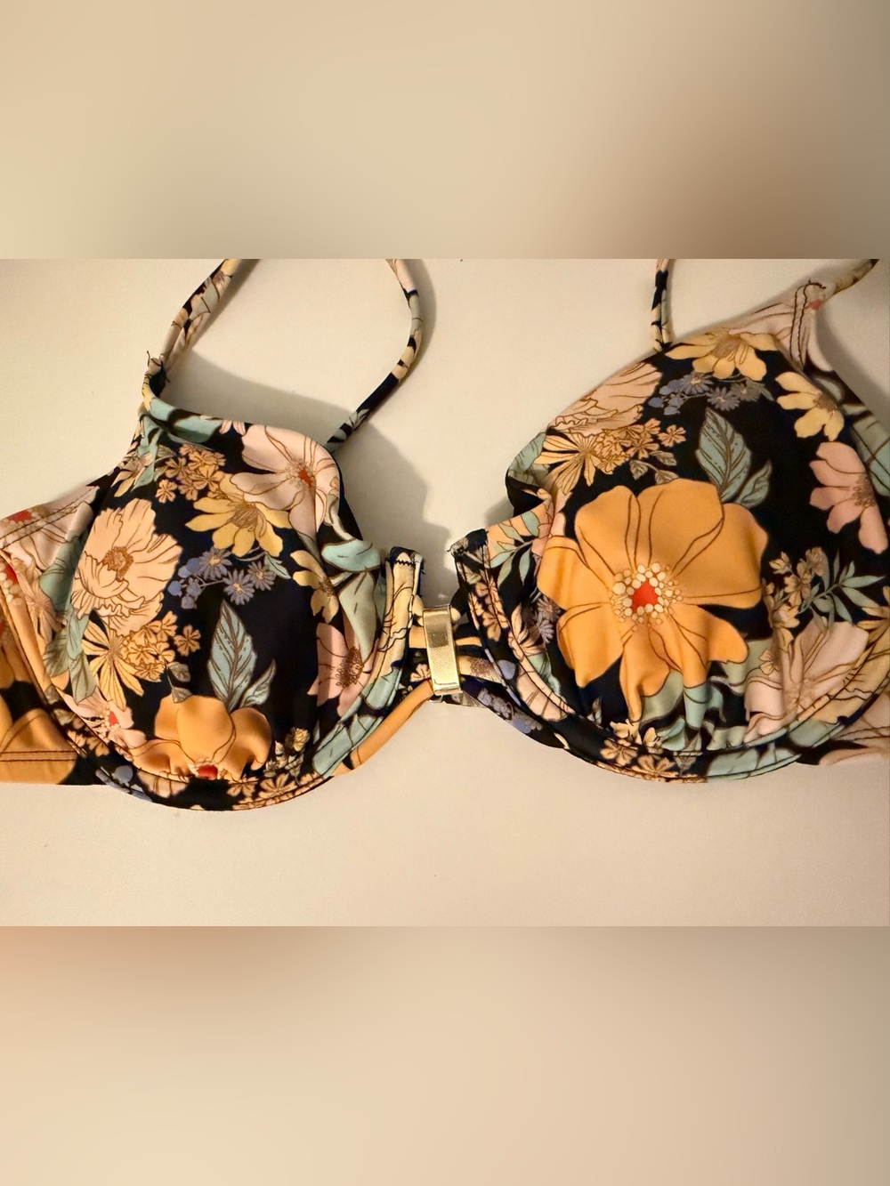 Cupshe Floral Tropical Bikini Top Size M NEW